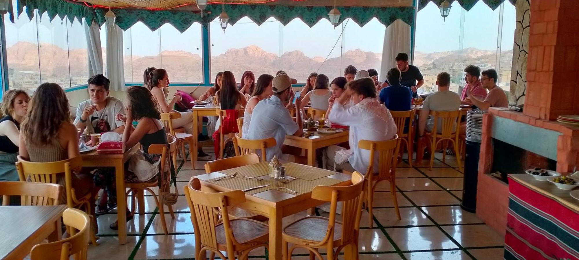 Petra Boxtel Hostel Wadi Musa Exteriér fotografie